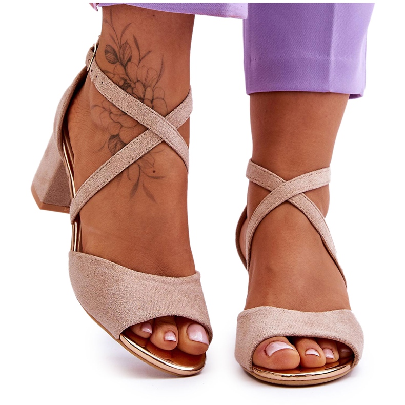 Vinceza Sandali con tacco basso da donna Beige Quinn marrone