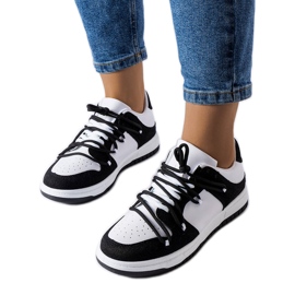 Sneakers nere realizzate con materiali misti di Hila bianco