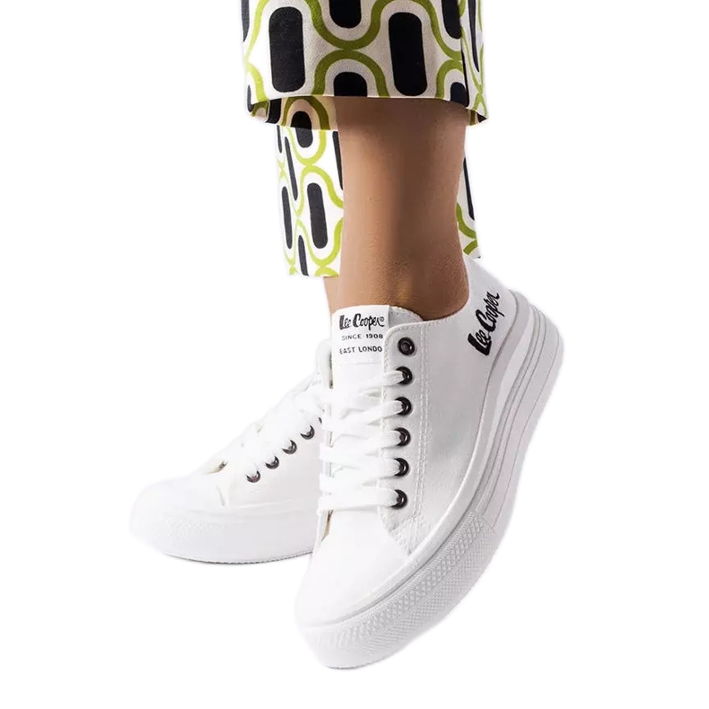 Sneakers bianche Lee Cooper LCW-23-44-1623L bianca