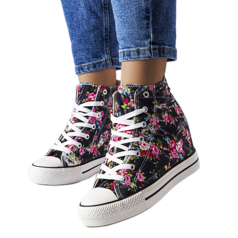 BM Sneaker con zeppa a fiori di colore nero di Fouquet