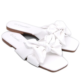 BM Minnen Pantofole con fiocco bianco