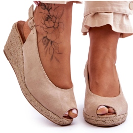 Sandali con zeppa Elsie in camoscio beige marrone