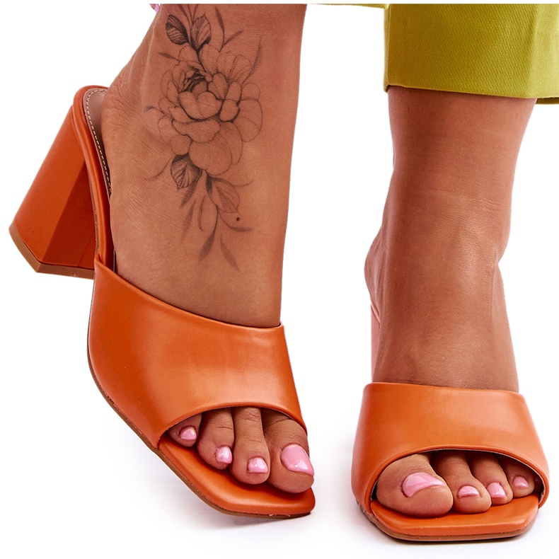 Pantofole classiche da donna in pelle arancione Loara arancia