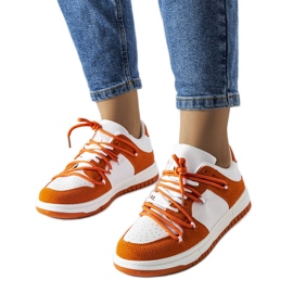 Sneakers arancioni con materiali combinati di Hila bianco