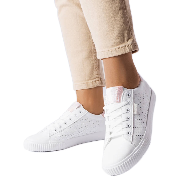 Sneakers bianche con traforo Big Star HH274073 bianca