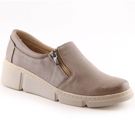 Scarpe con zeppa in pelle comode da donna beige Helios 404-02