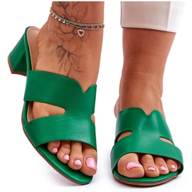 FJ1 Sandali classici in pelle con tacco basso Miley Green verde