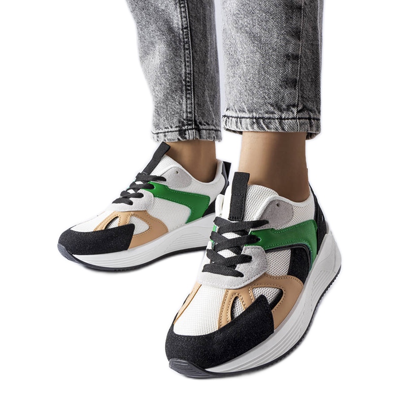 Sneakers nere realizzate in materiali misti di Riel bianca