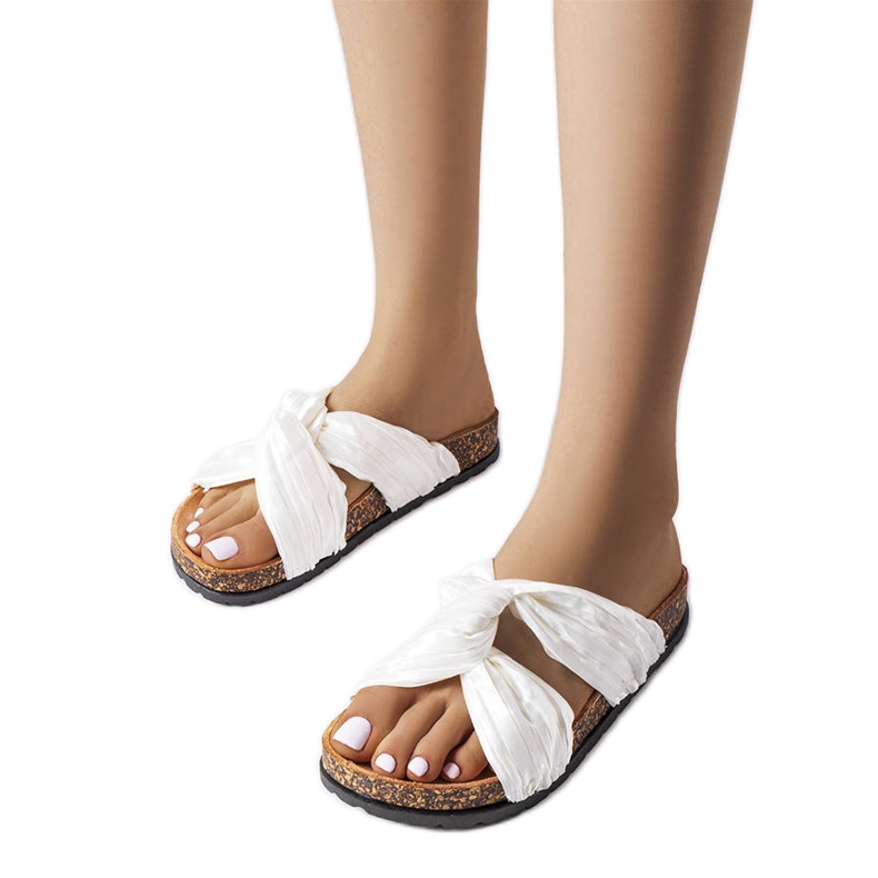 Pantofole bianche decorate con tessuto Fresne bianca