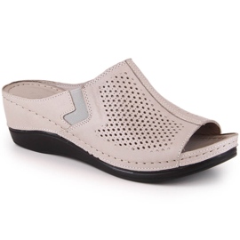 Sandali con zeppa in pelle da donna con elastico T.Sokolski L22-518 beige
