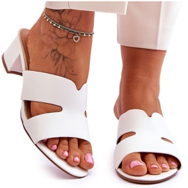 Infradito classiche in pelle con tacco basso, colore bianco bianca