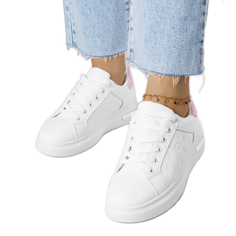 Sneaker bianche con suola alta di Tasha bianca