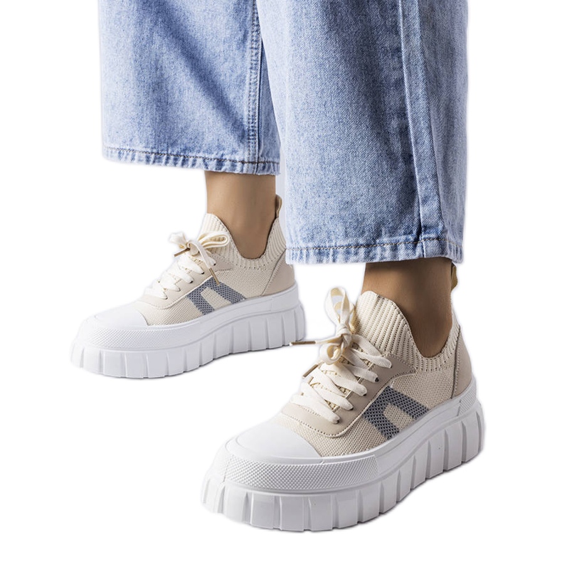 Sneaker beige con plateau di Charpentier
