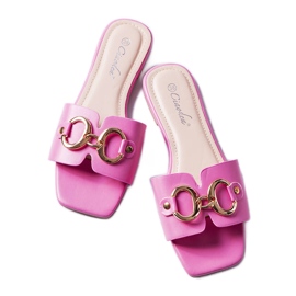 Ciabatte eleganti rosa con catena di Corbin