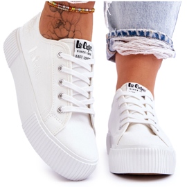 Comode scarpe da ginnastica con plateau Lee Cooper LCW-23-31-1806L Bianche bianco