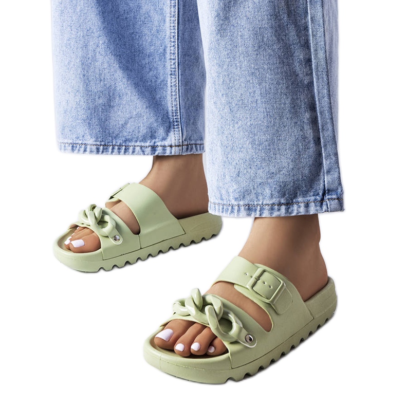 Infradito in gomma verde