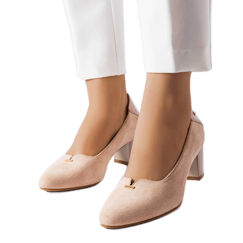 Eleganti décolleté beige di Vinceza