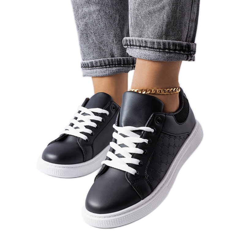 Sneakers nere con goffratura Dreux nero
