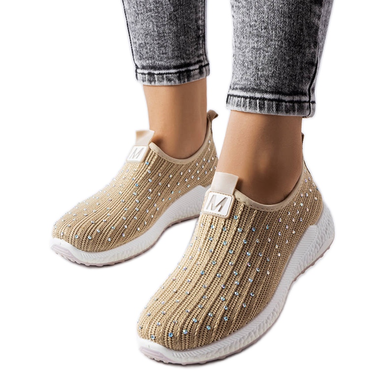 Sneakers beige con strass di Maasje