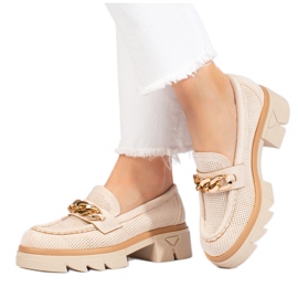 Mocassino Shelovet in camoscio con catena beige chiaro