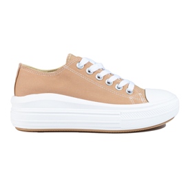Sneakers beige con plateau alto di Shelovet