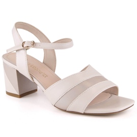Eleganti sandali da donna su un palo beige Sergio Leone SK897