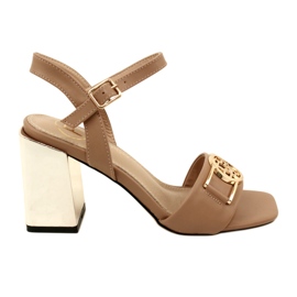 Filippo Sandali femminili su un palo d'oro con un ornamento ds4502 beige