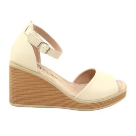 Filippo DS4507 BE Sandali con zeppa in pelle, Beige