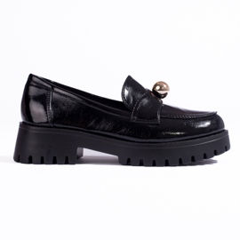 Mocassini neri laccati con decori Shelovet oro nero