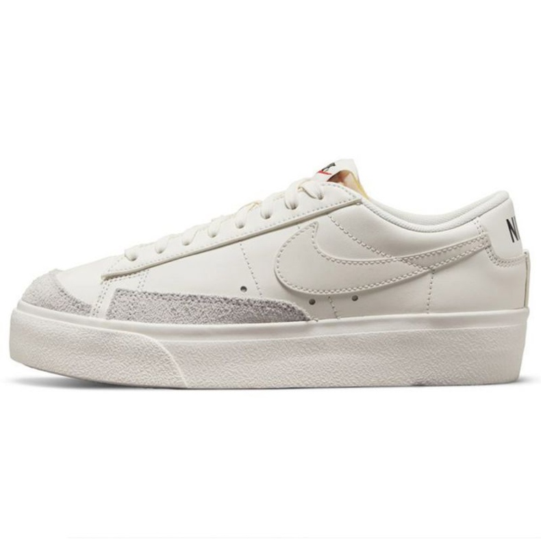 Scarpe Nike Blazer Low Platform M DJ0292-105 bianca