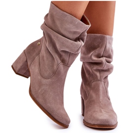 Stivali senza lacci in pelle scamosciata Maciejka 06005-10 Beige scuro