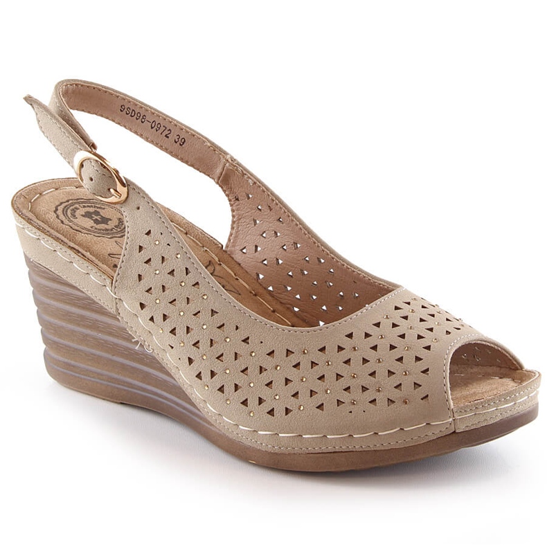 Sandali da donna comodi sulla zeppa con zirconi beige eVento 0972