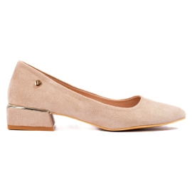 Ballerine con tacco basso in camoscio beige da donna di Vinceza
