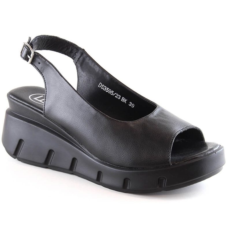 Sandali da donna in pelle con zeppa e plateau nero Filippo DS3595