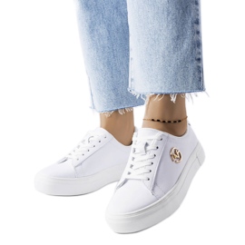 Venezia Sneakers bianche decorate con logo Vincez dorato bianco