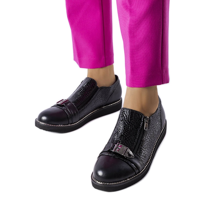 Scarpe goffrate nere di Hugues nero