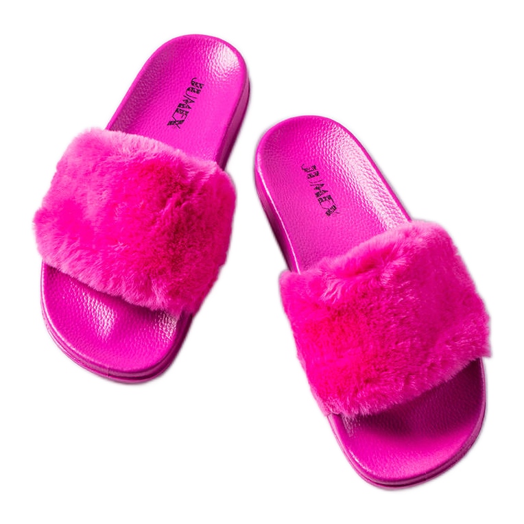 Ciabatte rosa con pelliccia di Raffaele
