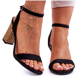 Sandali in pelle scamosciata su una barra intrecciata nera Selila nero