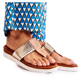 Flip-flop femminile sulla piattaforma beige-oro