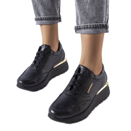 Sneaker Karino in pelle nera nero