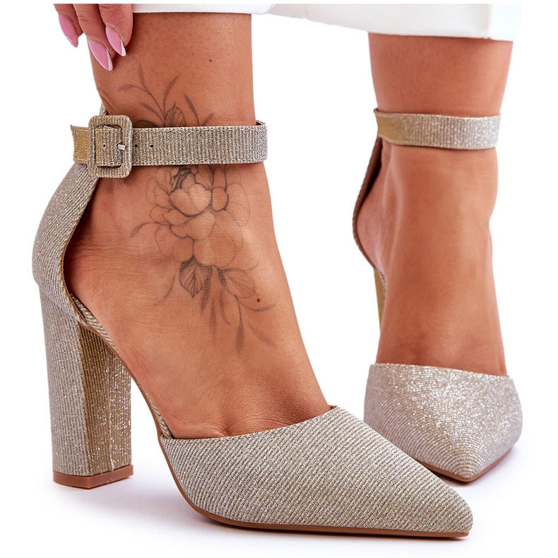 Décolleté con tacco alto lucido Oro True Love d'oro