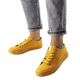 Sneaker gialle in tessuto di Esmeraude giallo