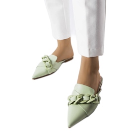 Pantofole eleganti verdi con catena Patenaude verde