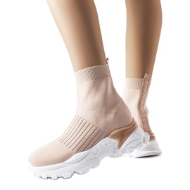 Sneakers beige con tomaia elastica di Antonio