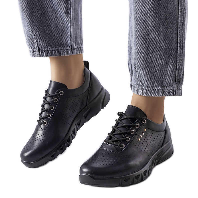 Brogue in pelle traforata nera di Brodeur nero