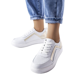 Scarpe in pelle bianca con trafori di Gilles
