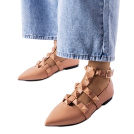 Ballerine beige con una spettacolare chiusura Blur