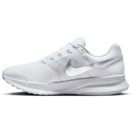 Scarpe da corsa Nike Run Swift 3 W DR2698 101 bianco