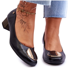 Décolleté in pelle con tacco basso Maciejka 05960-01 Nero
