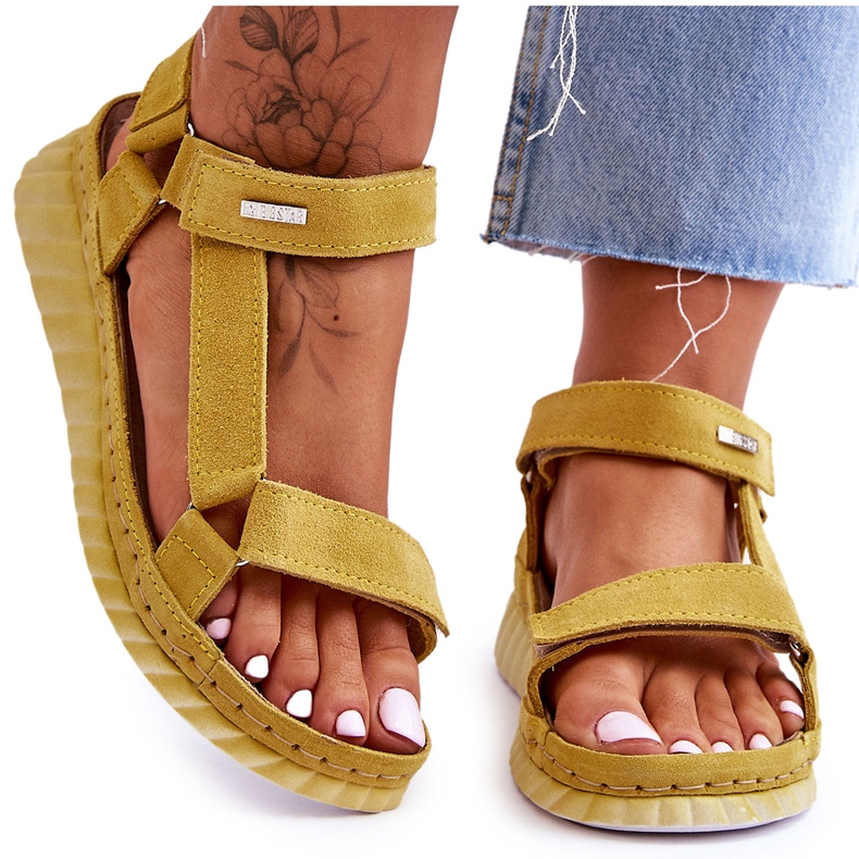Sandali Big Star in pelle scamosciata con velcro LL276013 Giallo
